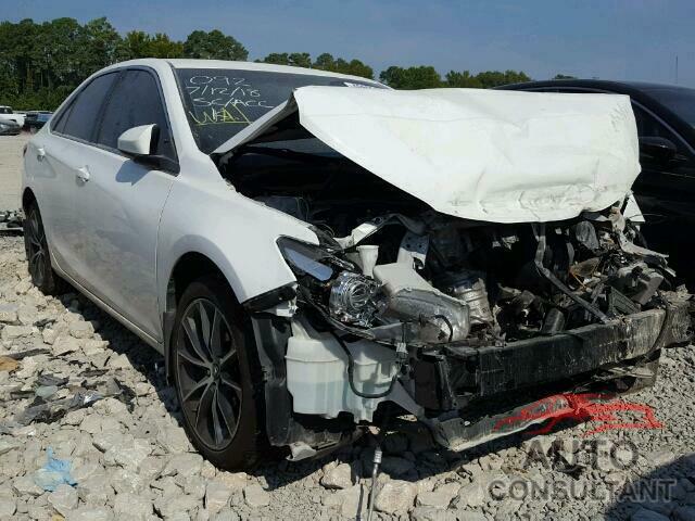 TOYOTA CAMRY 2015 - 4T1BF1FK9FU017317