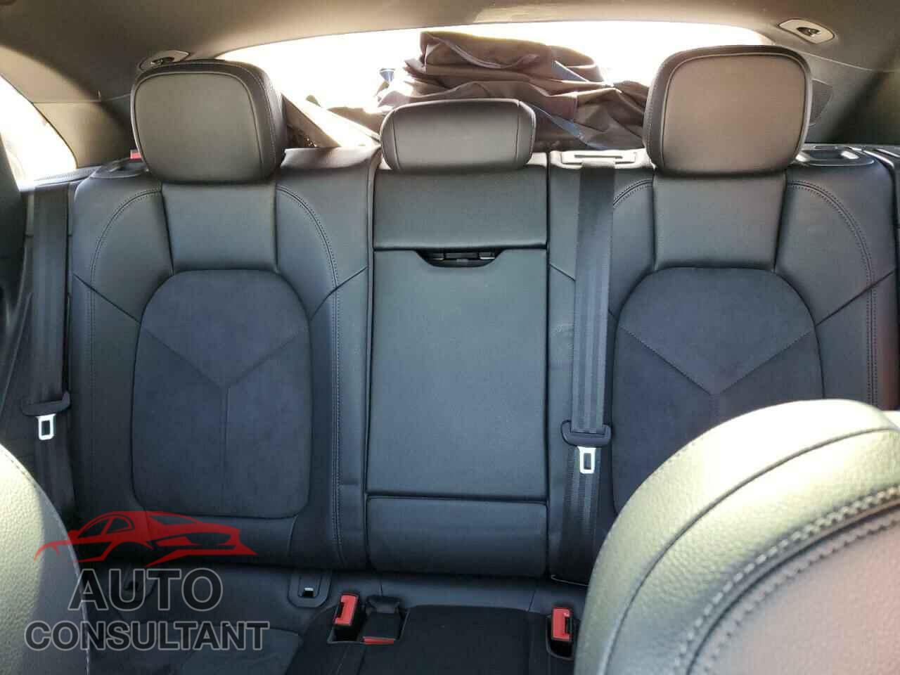 PORSCHE MACAN 2017 - WP1AA2A56HLB09420