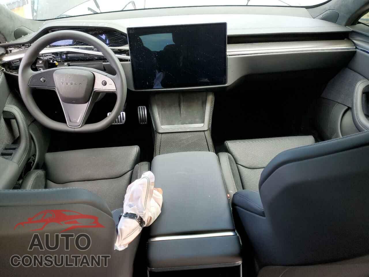 TESLA MODEL S 2024 - 5YJSA1E6XRF539295