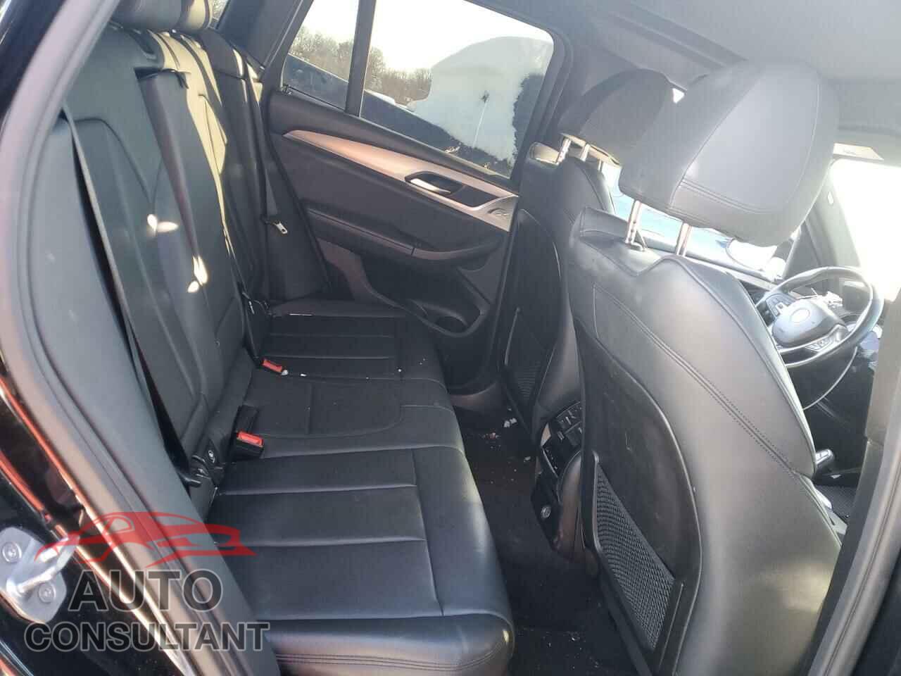 BMW X3 2019 - 5UXTR9C50KLD98165