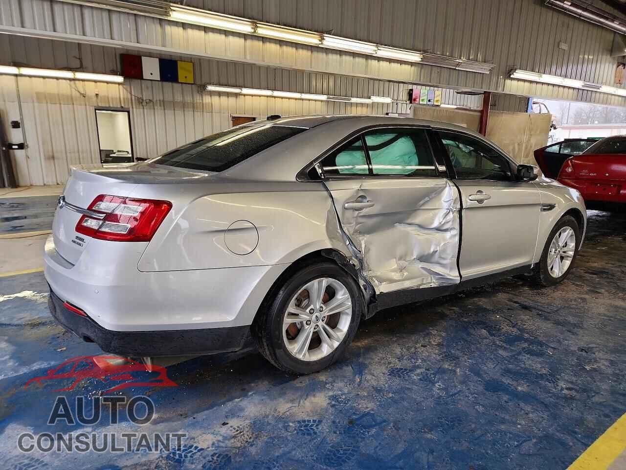 FORD TAURUS 2013 - 1FAHP2E81DG209842