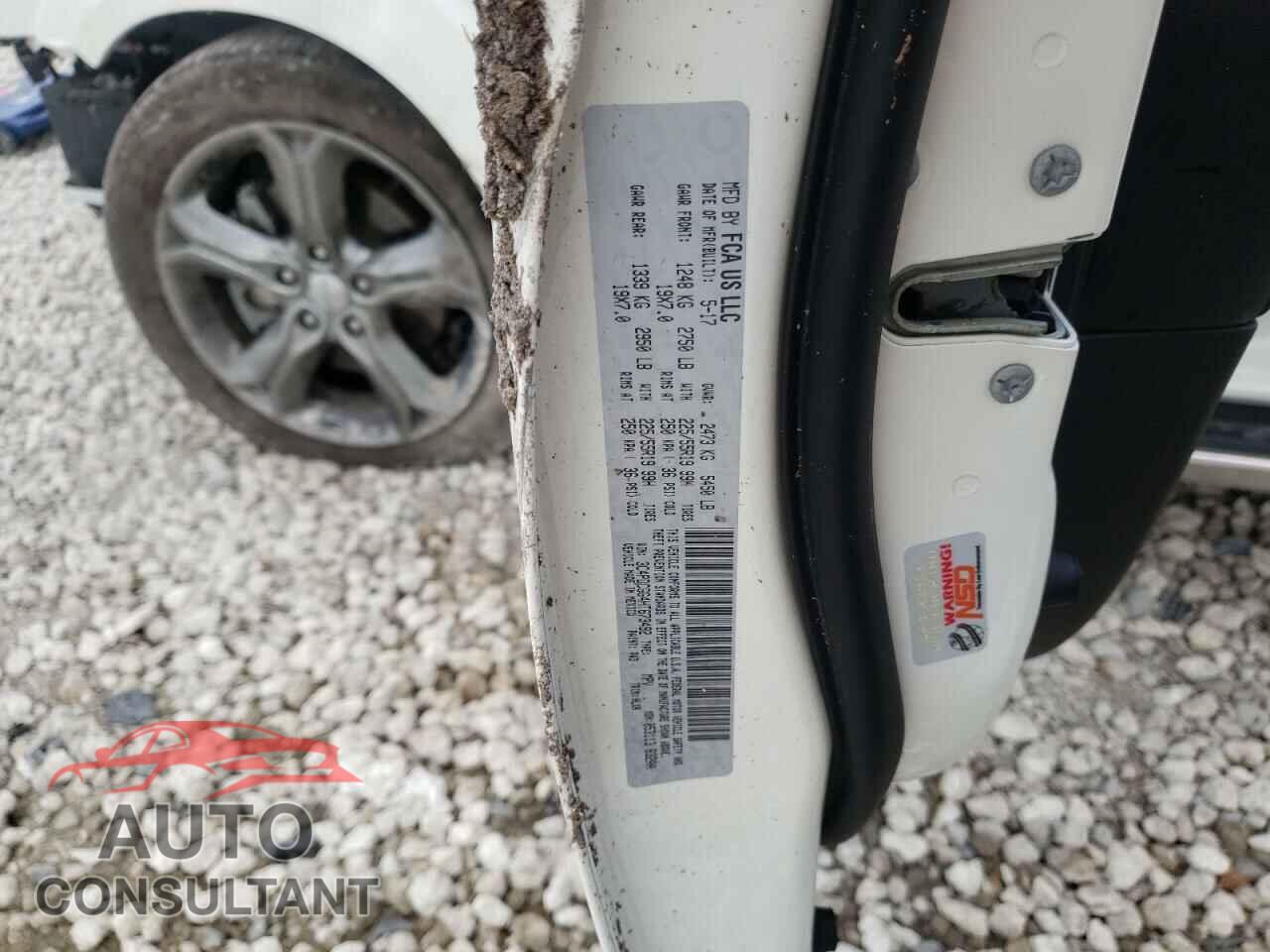 DODGE JOURNEY 2017 - 3C4PDCGG4HT673492
