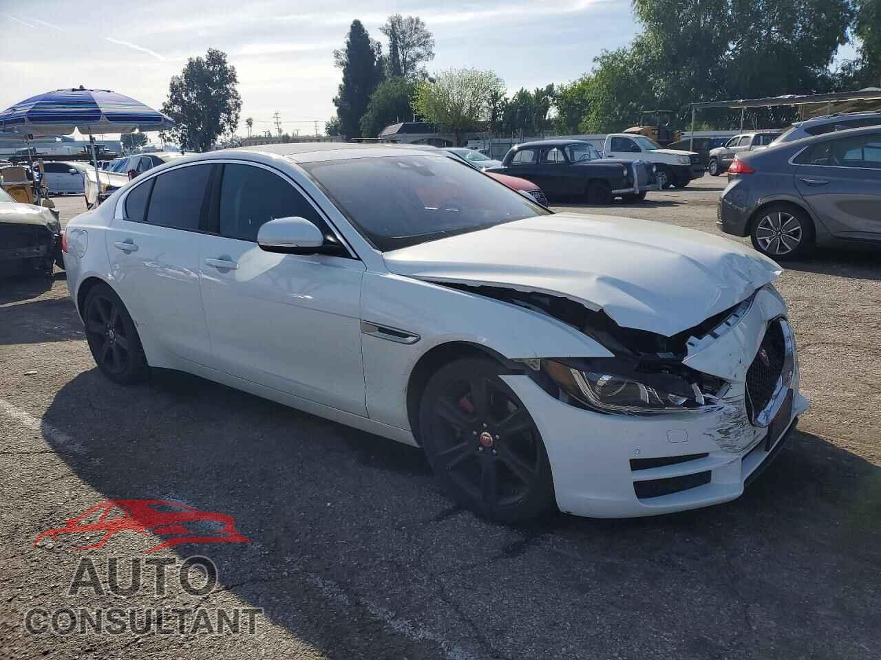 JAGUAR XE 2017 - SAJAD4BG1HA968948