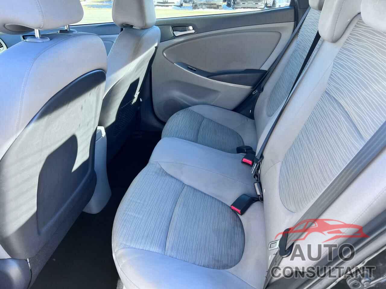 HYUNDAI ACCENT 2017 - KMHCT4AE1HU360027