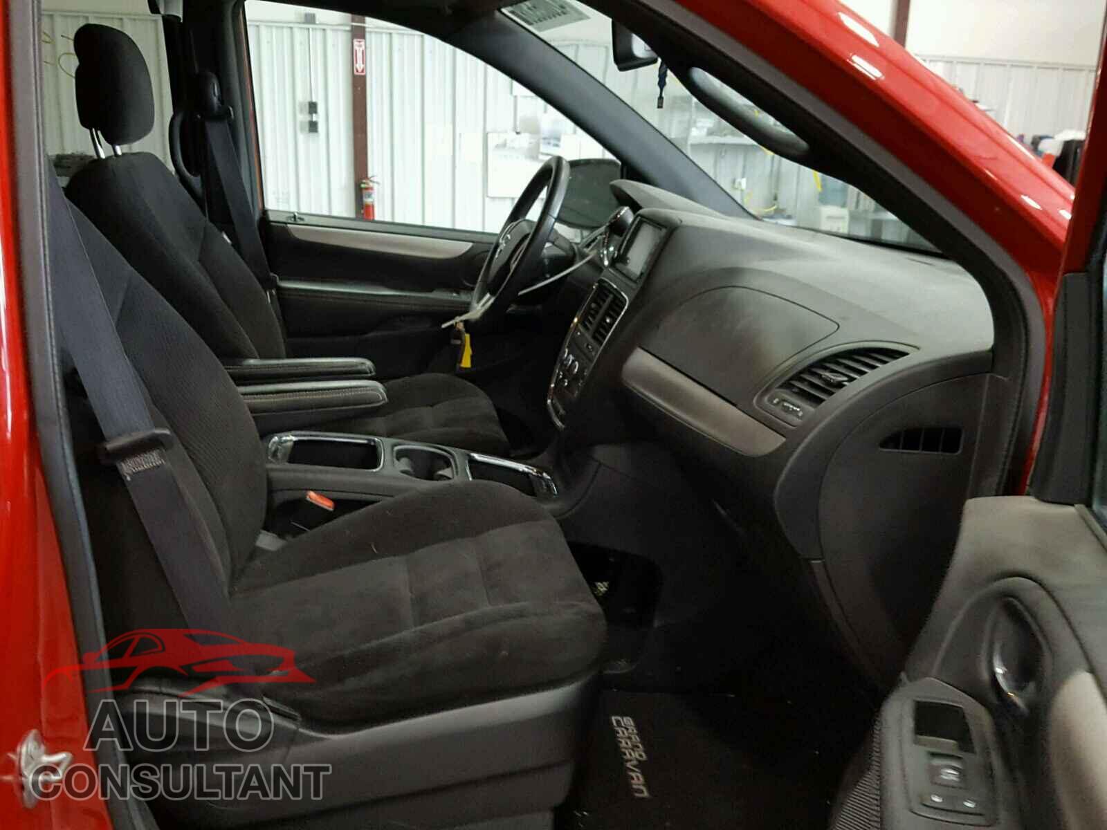 DODGE CARAVAN 2015 - 2C4RDGCG6FR524751
