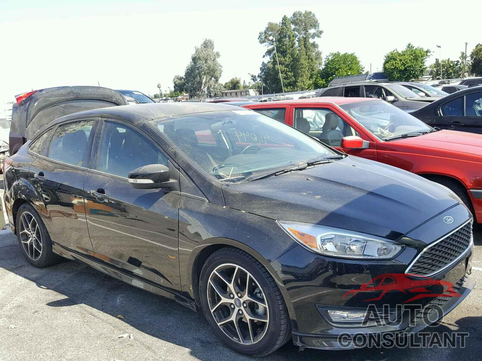 FORD FOCUS 2016 - 1FADP3F26GL399096