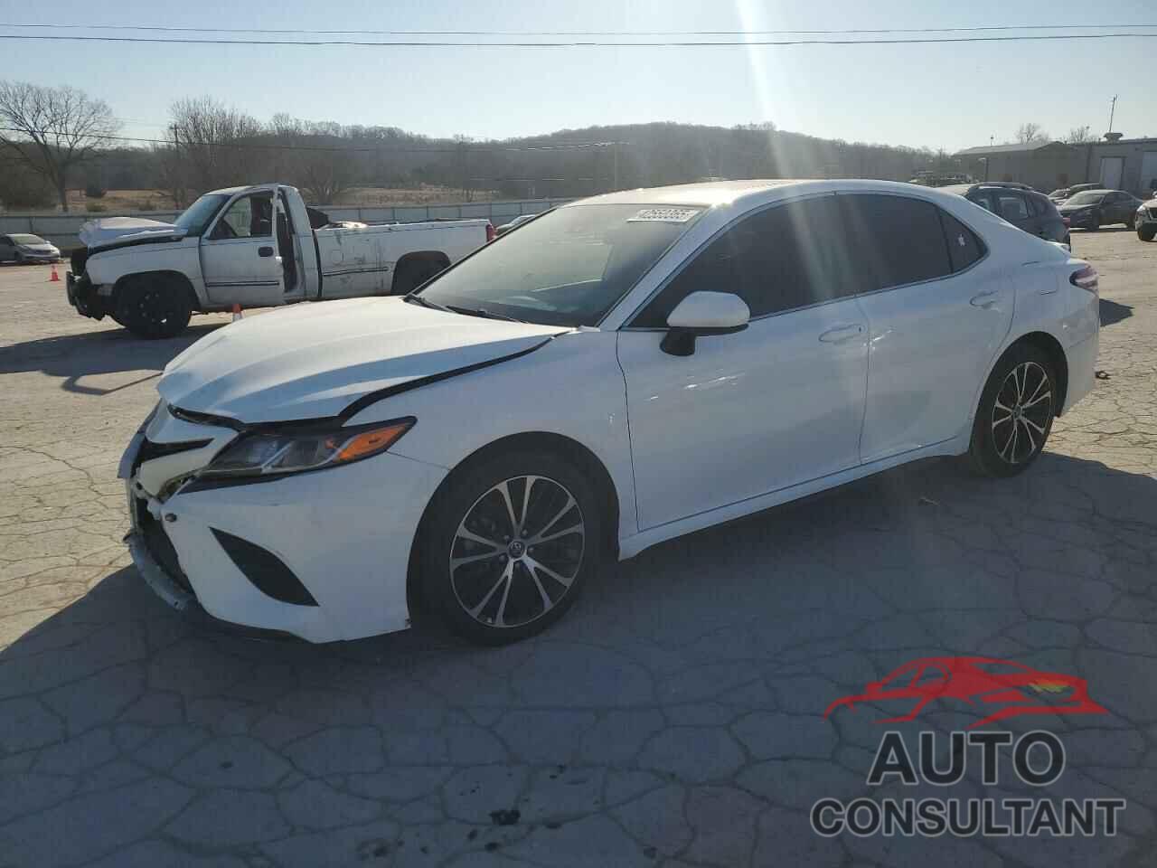 TOYOTA CAMRY 2020 - 4T1G11AK6LU328484