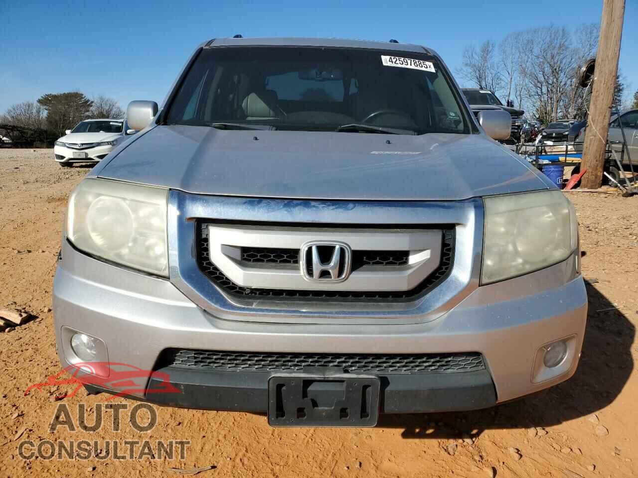 HONDA PILOT 2011 - 5FNYF3H93BB018003
