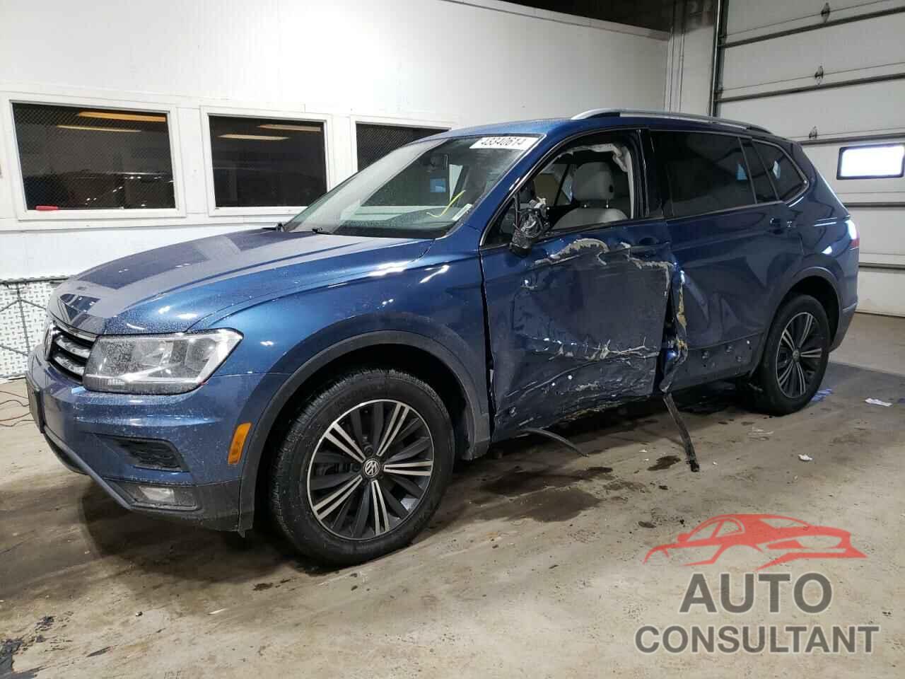 VOLKSWAGEN TIGUAN 2018 - 3VV2B7AX5JM004018