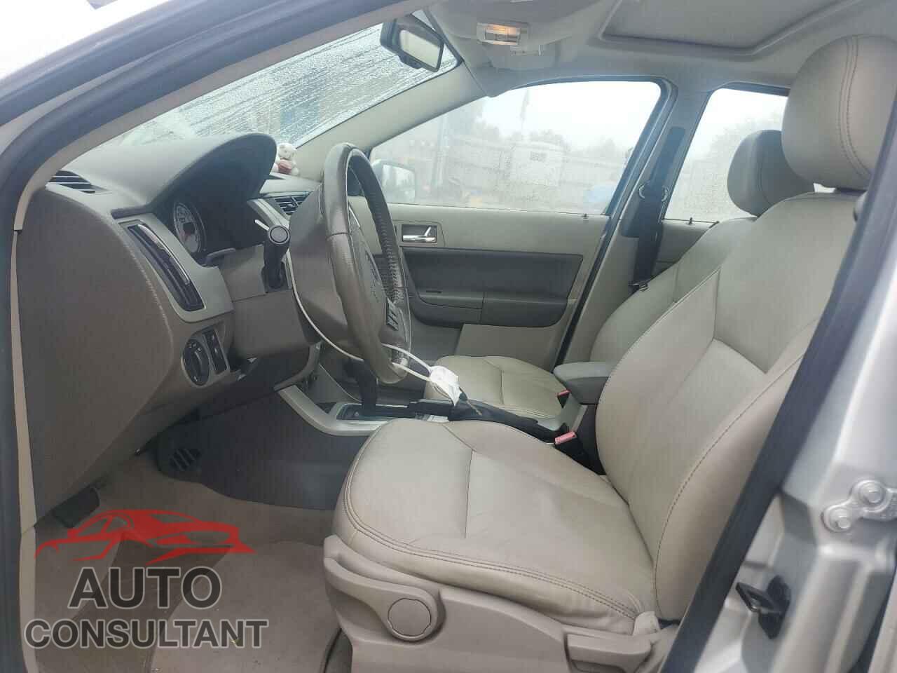 FORD FOCUS 2011 - 1FAHP3HN3BW169242
