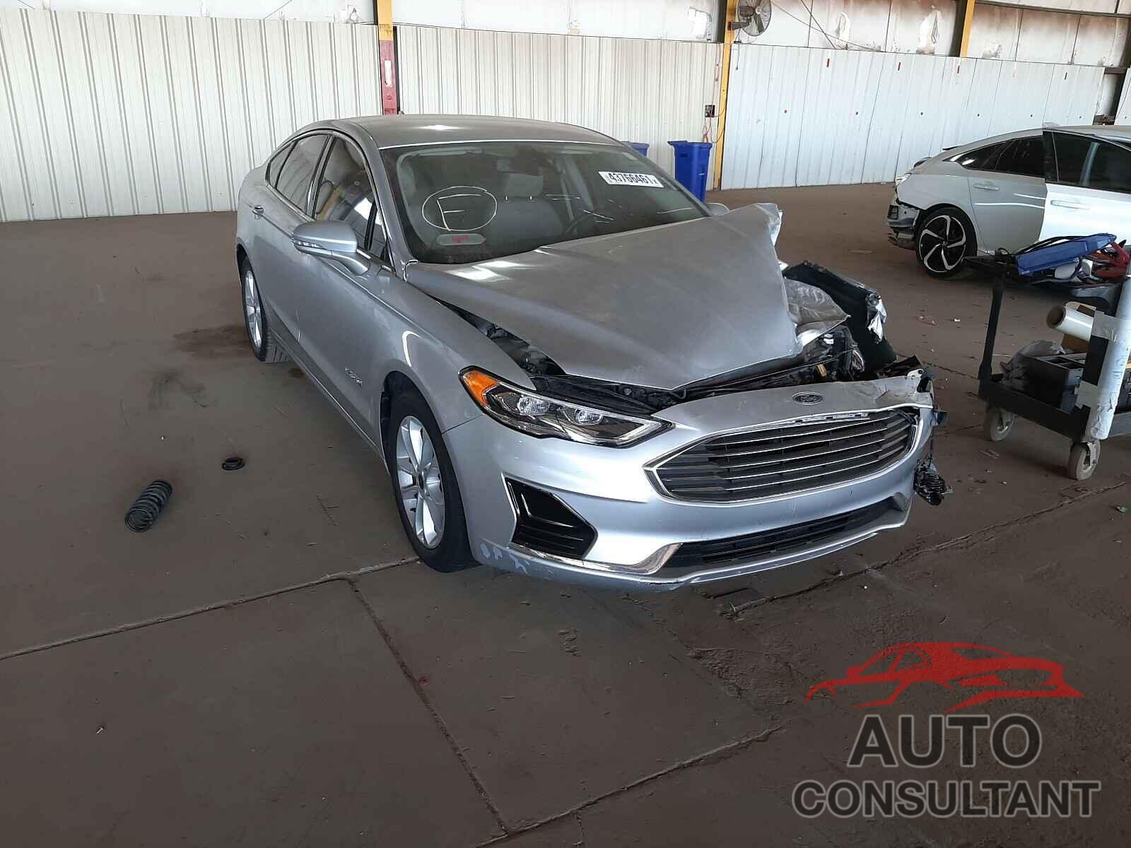 FORD FUSION 2019 - 3FA6P0MUXKR137054