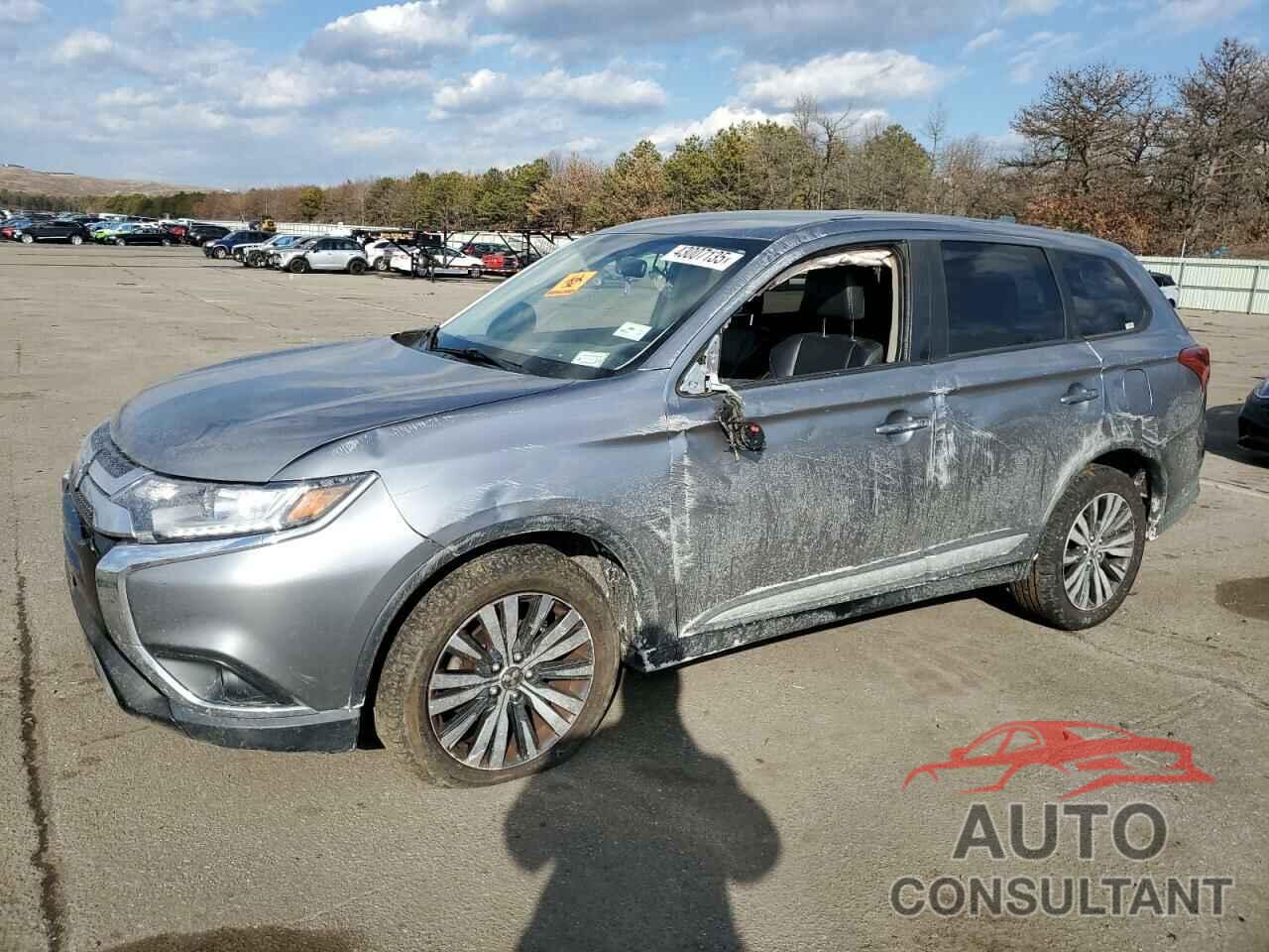 MITSUBISHI OUTLANDER 2019 - JA4AD3A30KZ035651