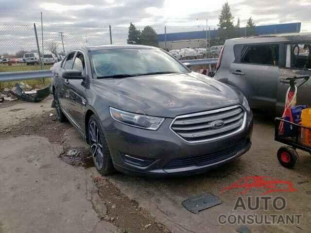 FORD TAURUS 2017 - 1FAHP2H82HG110934