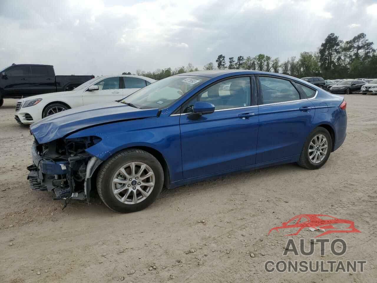 FORD FUSION 2017 - 3FA6P0G71HR104782
