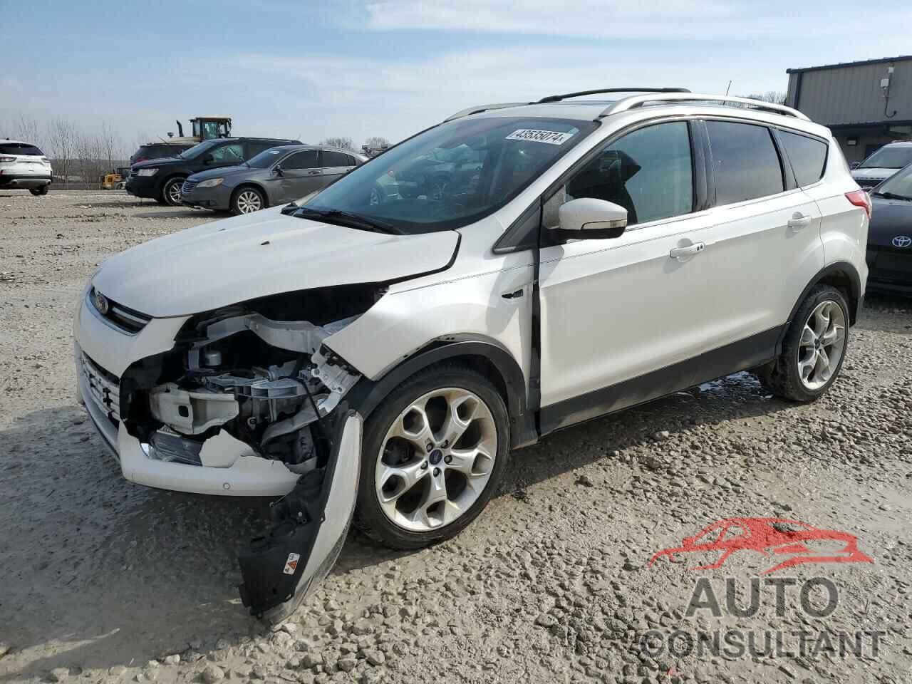 FORD ESCAPE 2016 - 1FMCU9J9XGUB95087