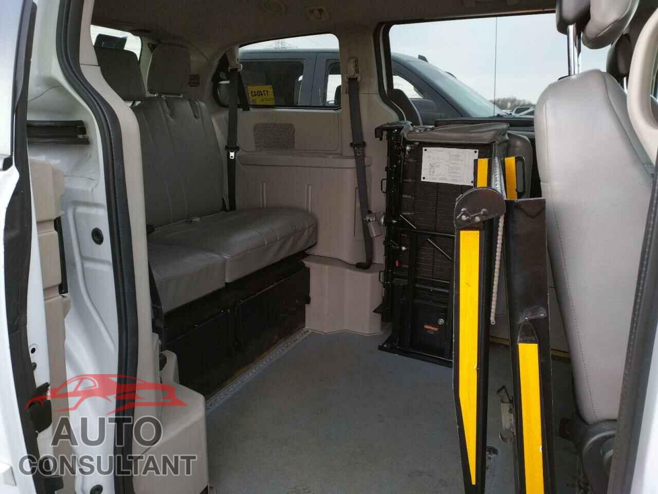 DODGE GRAND CARA 2016 - 2C4RDGCG2GR216686
