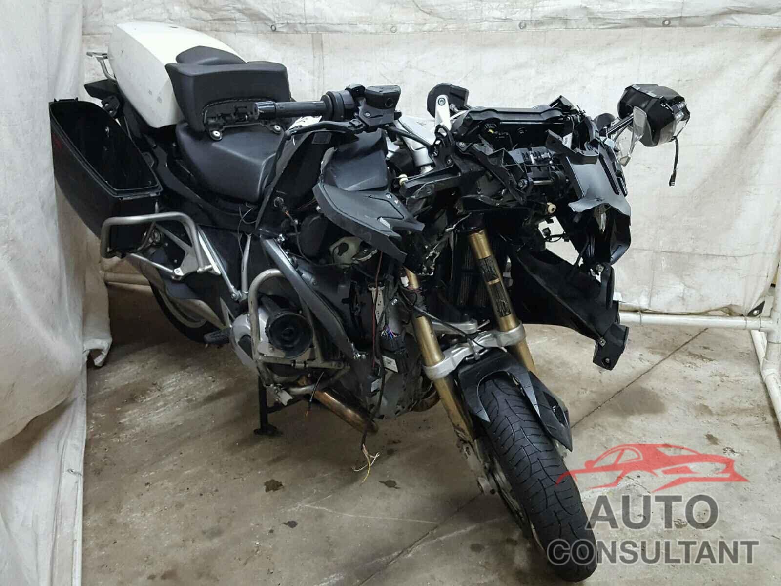 BMW R1200 RT 2015 - WB10A130XFZ192236