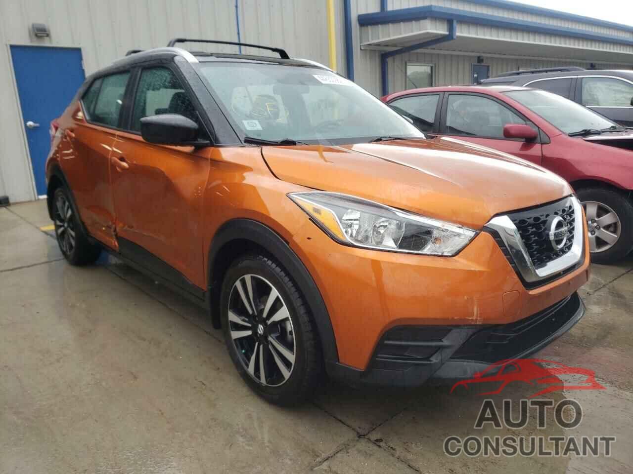 NISSAN KICKS 2018 - 3N1CP5CU0JL522803