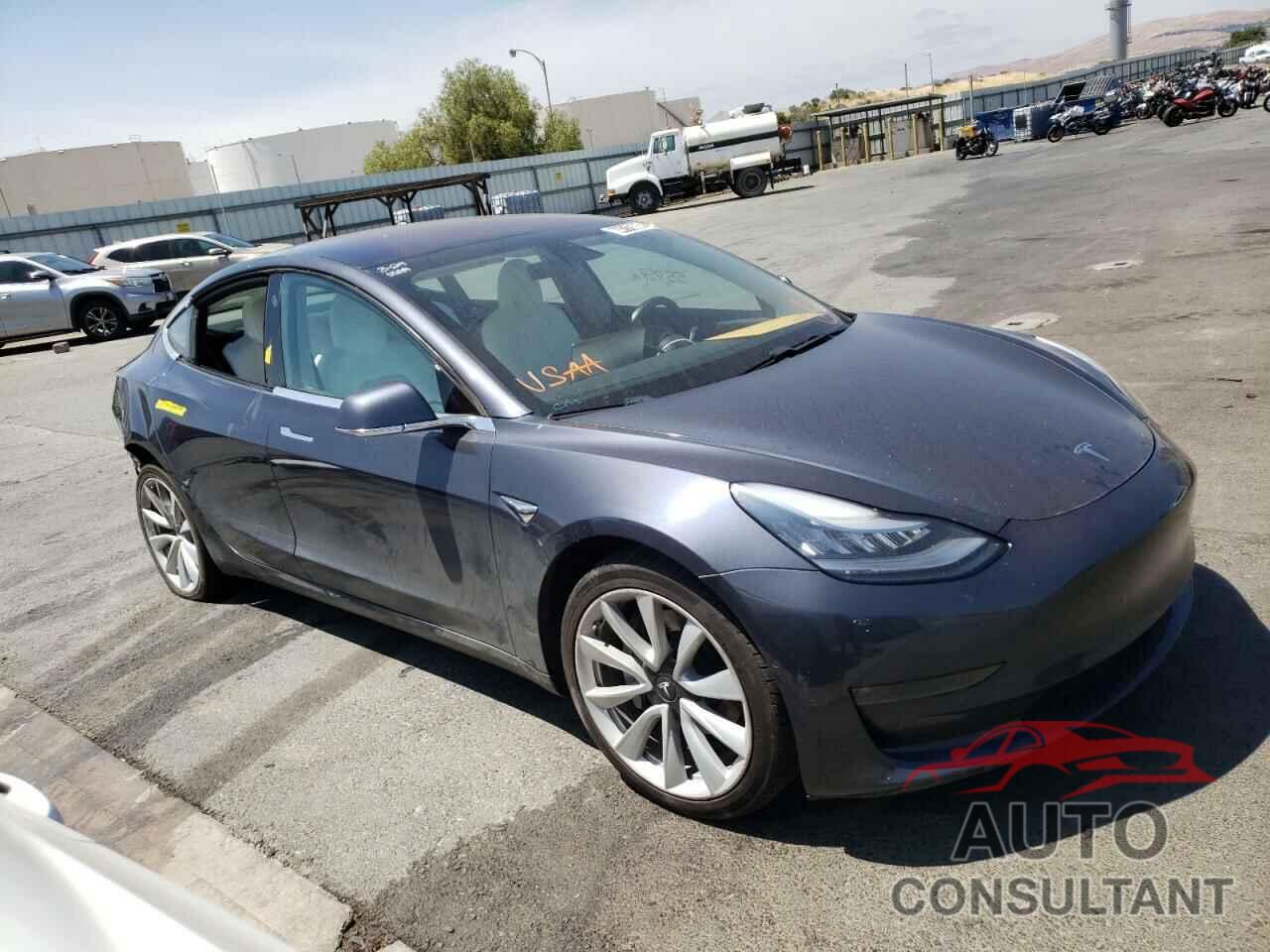TESLA MODEL 3 2018 - 5YJ3E1EB7JF100436