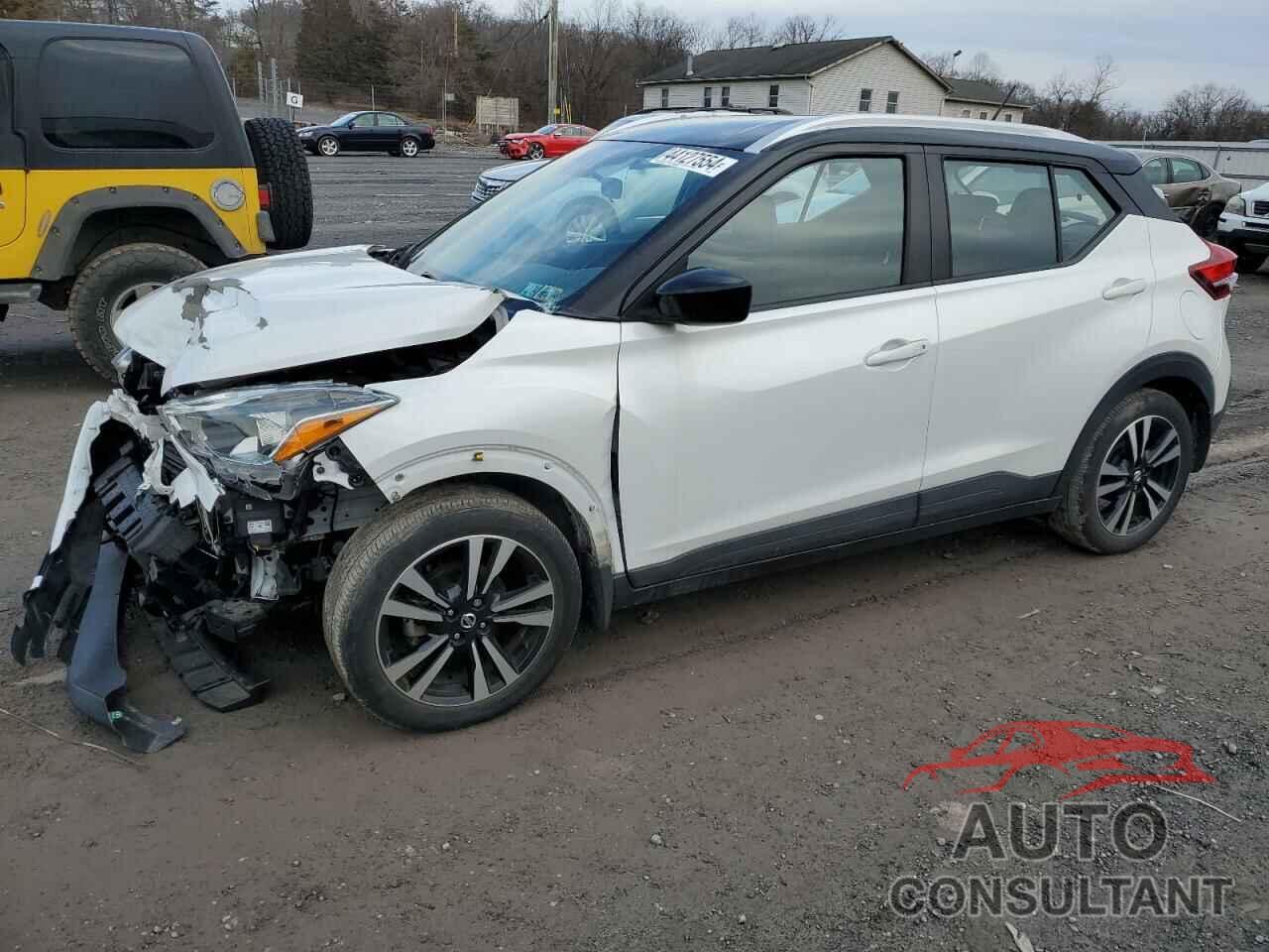 NISSAN KICKS 2018 - 3N1CP5CU1JL501622