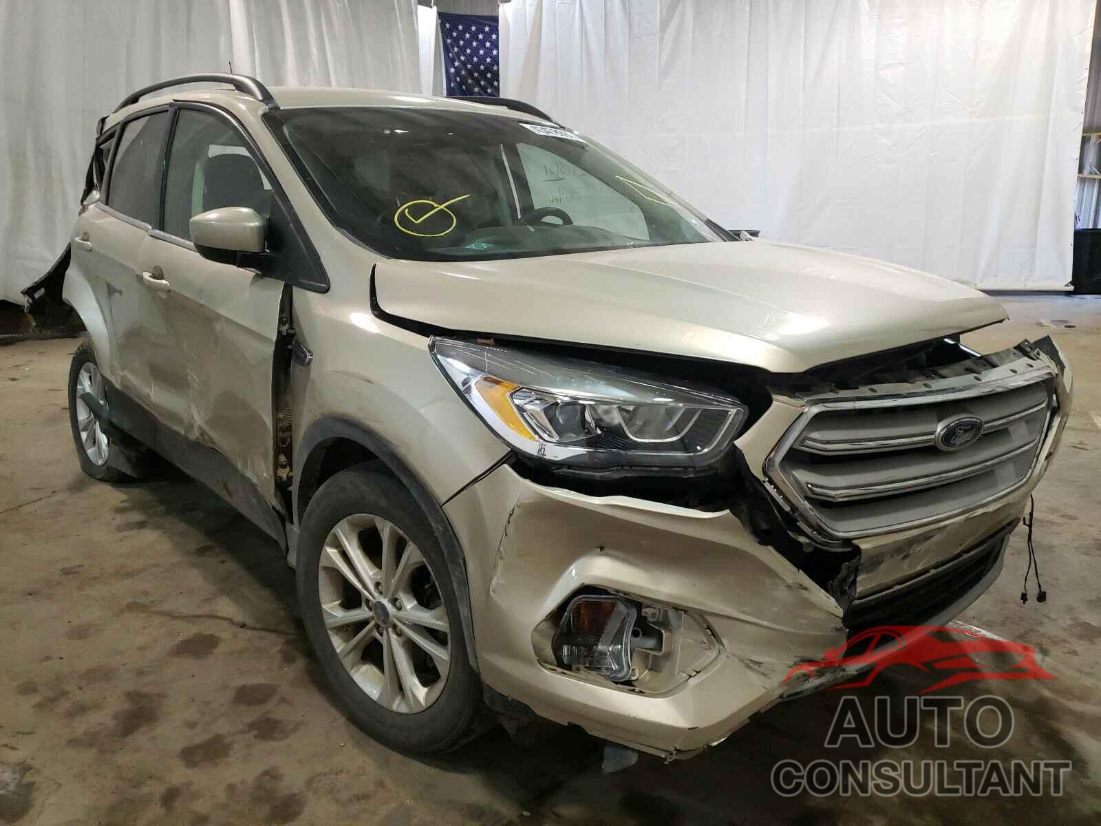 FORD ESCAPE 2018 - 1FMCU9HD4JUC56483