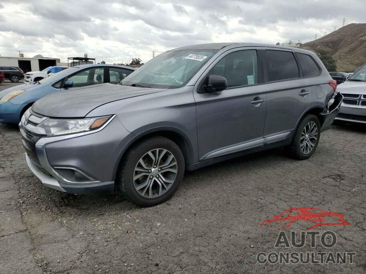 MITSUBISHI OUTLANDER 2018 - JA4AD2A34JZ041350