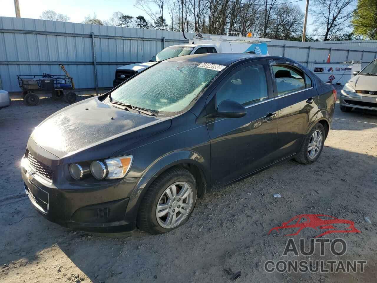 CHEVROLET SONIC 2015 - 1G1JC5SB1F4148062