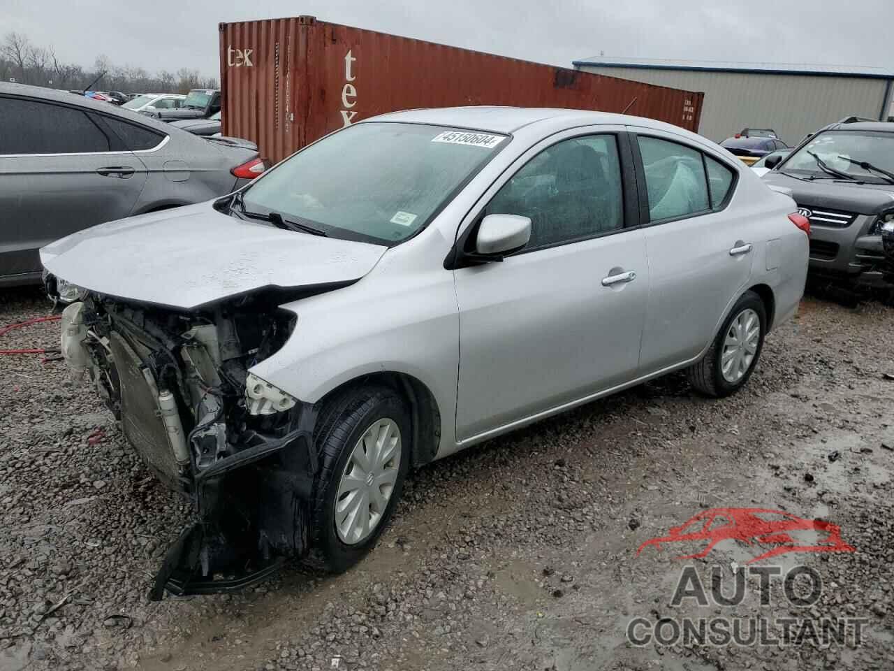 NISSAN VERSA 2018 - 3N1CN7AP0JL856179