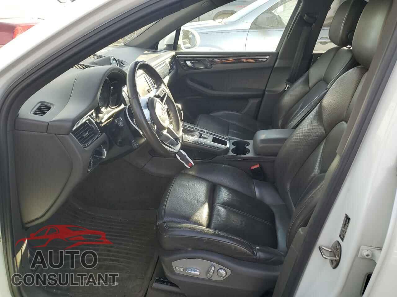 PORSCHE MACAN 2016 - WP1AB2A52GLB52809