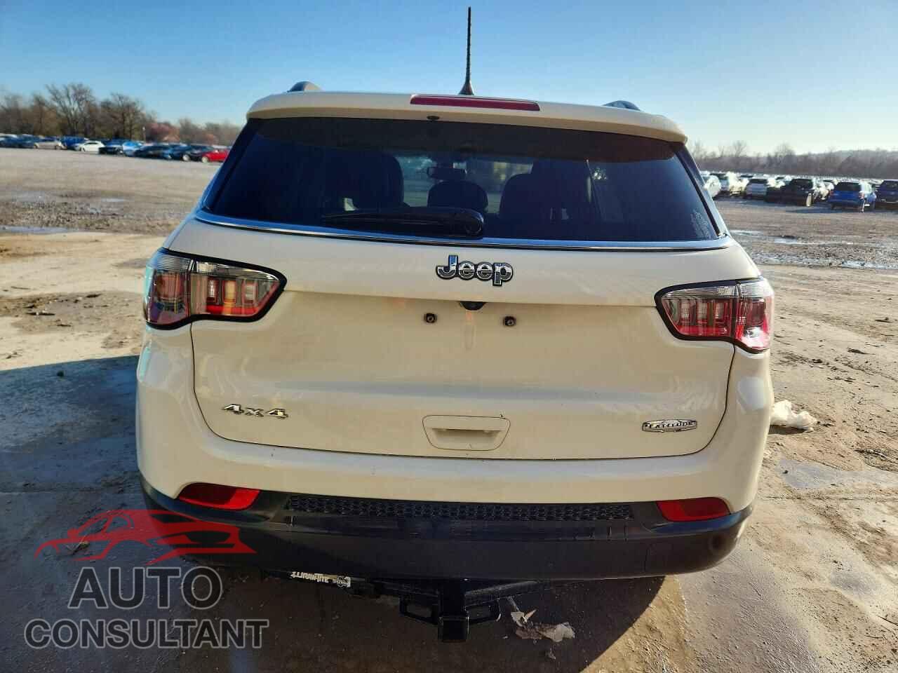JEEP COMPASS 2017 - 3C4NJDBB2HT650858