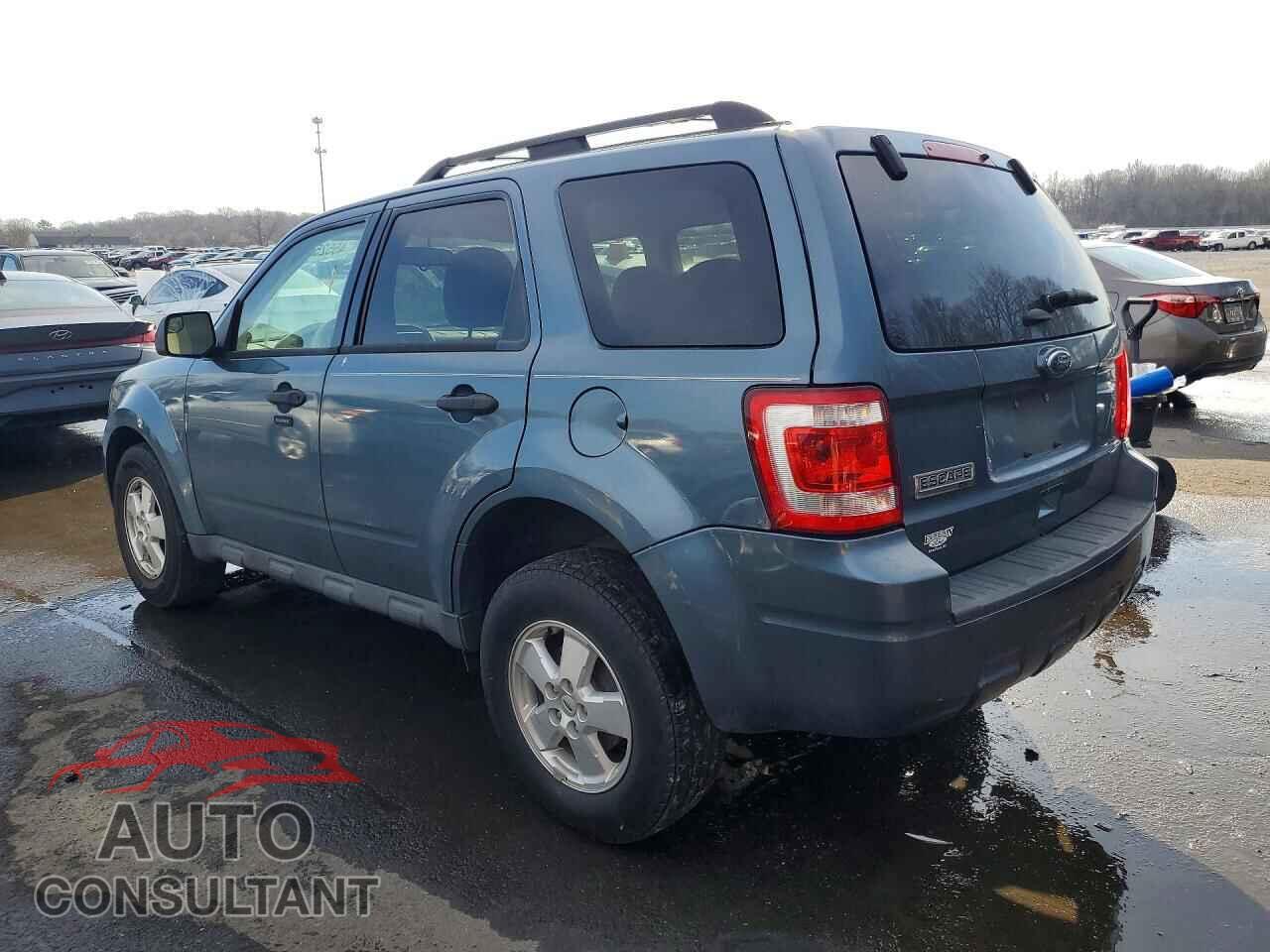 FORD ESCAPE 2011 - 1FMCU0D77BKC59208