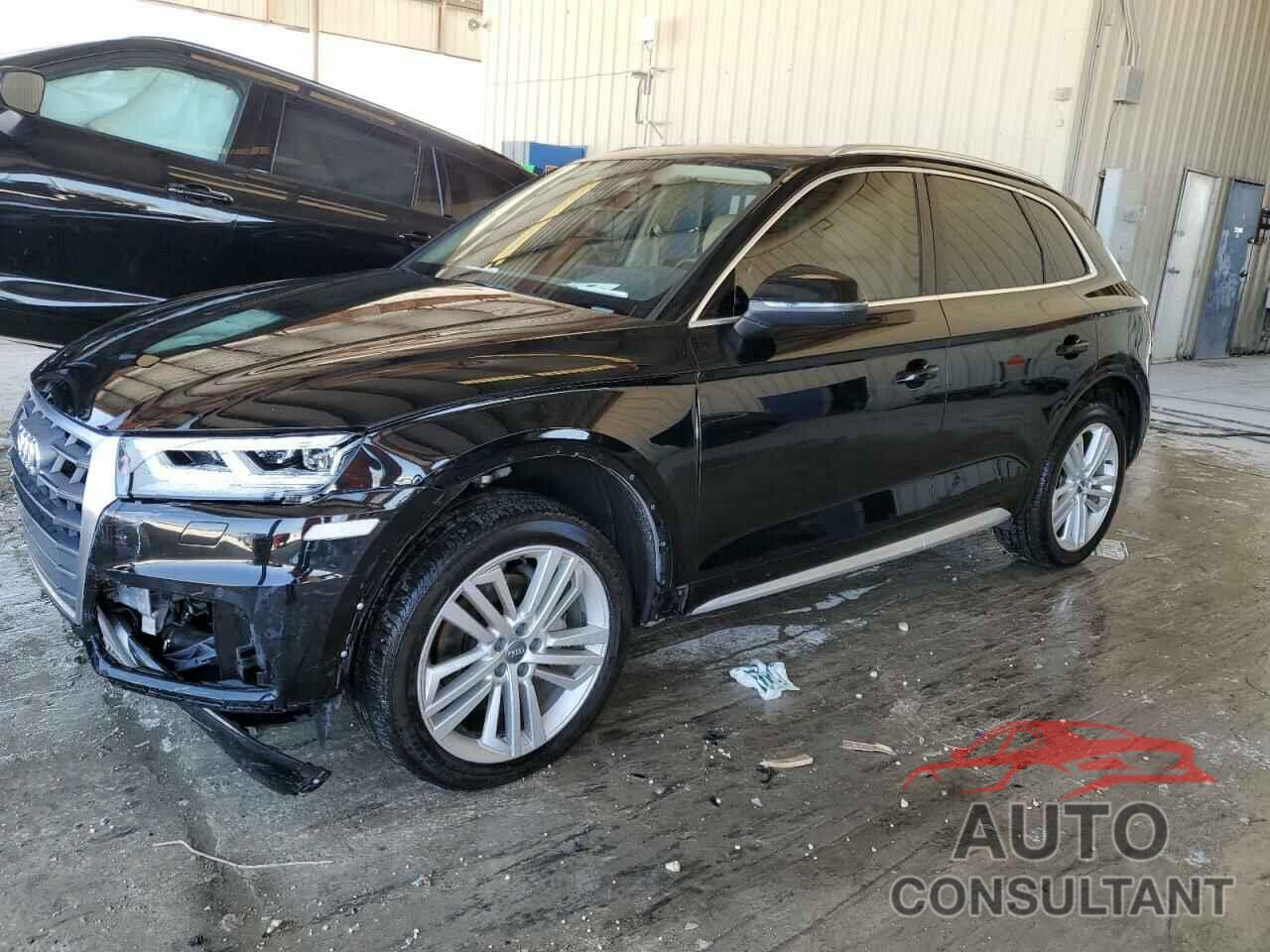 AUDI Q5 2018 - WA1BNAFY2J2157073