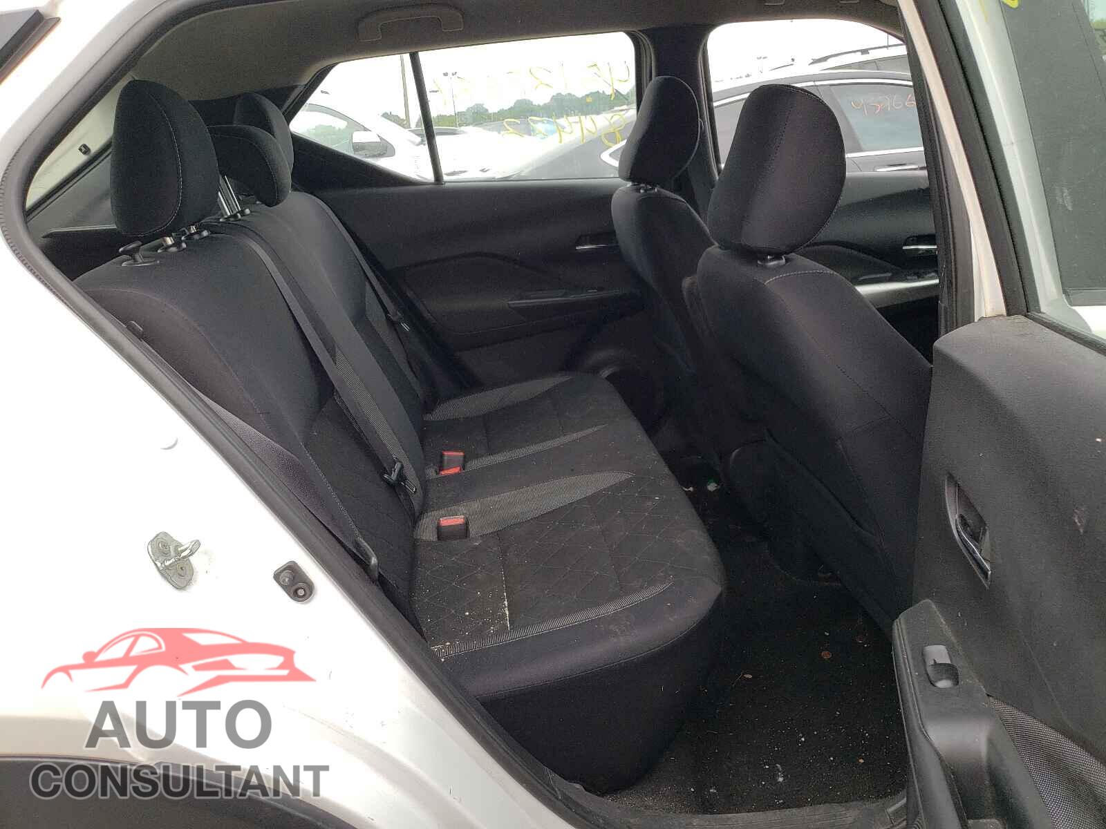 NISSAN KICKS 2019 - 3N1CP5CU3KL531755
