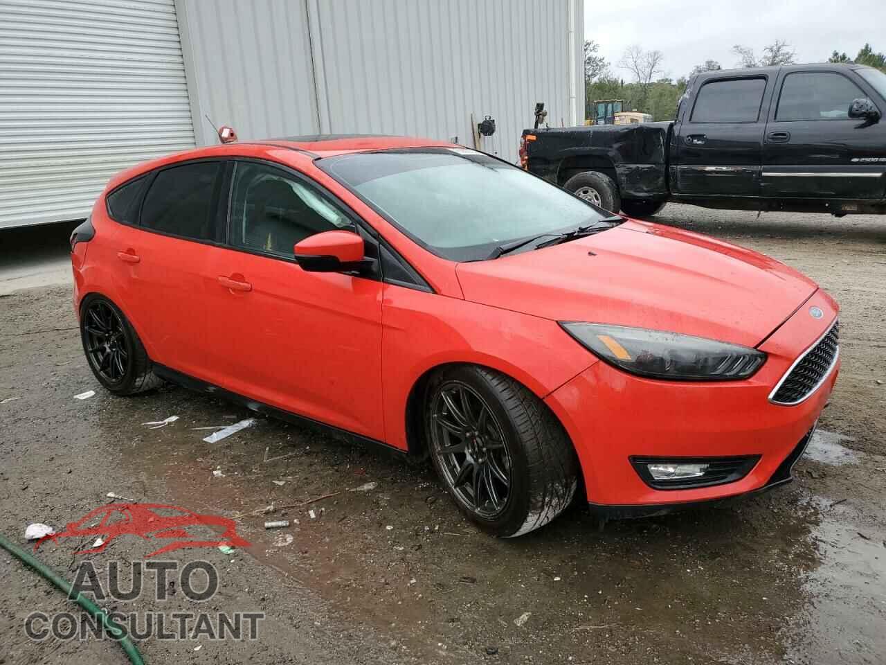 FORD FOCUS 2017 - 1FADP3M24HL256541