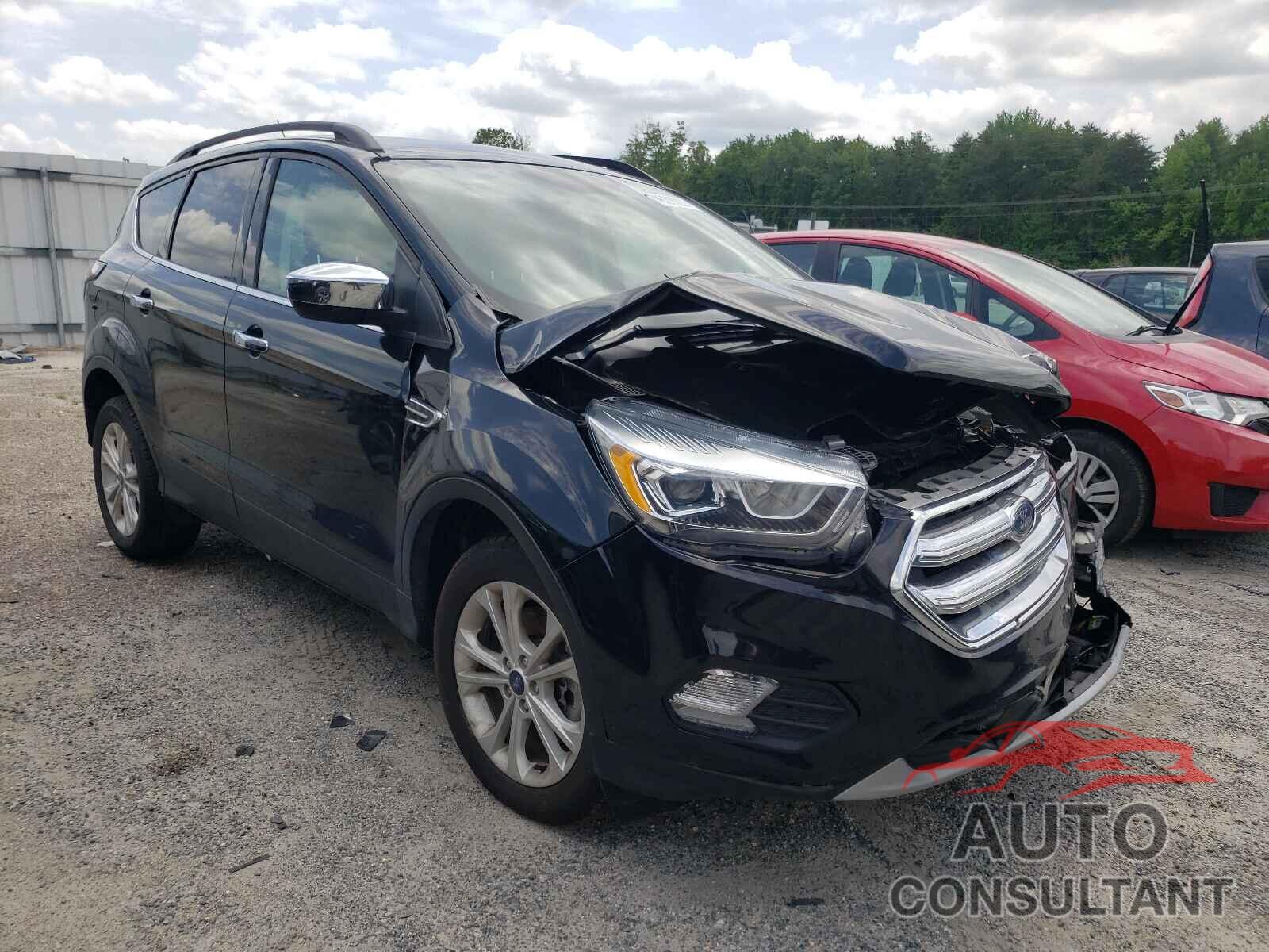 FORD ESCAPE 2017 - 1FMCU9GD6HUD16310