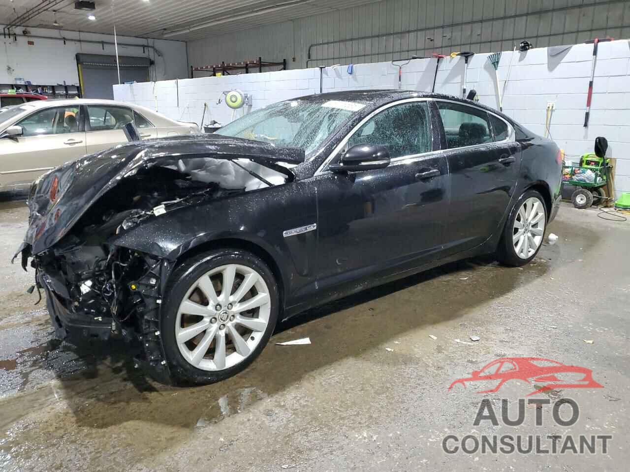 JAGUAR XF 2013 - SAJWJ0EFXD8S88025