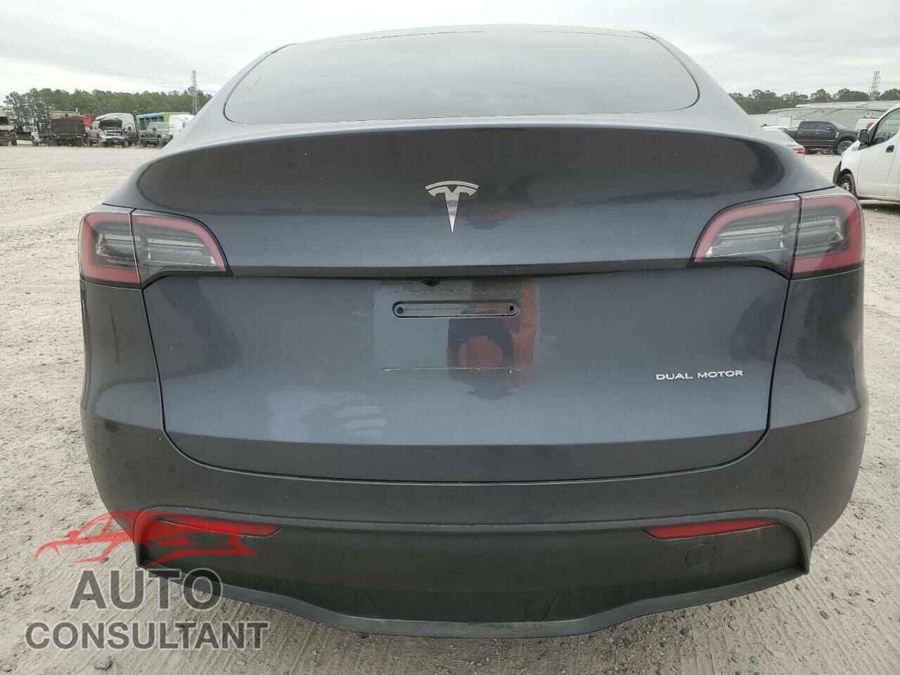 TESLA MODEL Y 2023 - 7SAYGDEE1PA179431