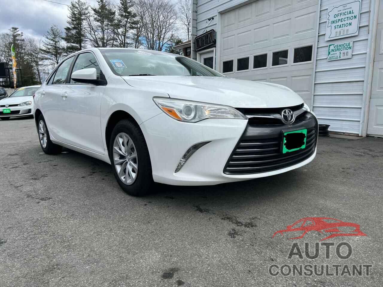 TOYOTA CAMRY 2015 - 4T4BF1FKXFR503947