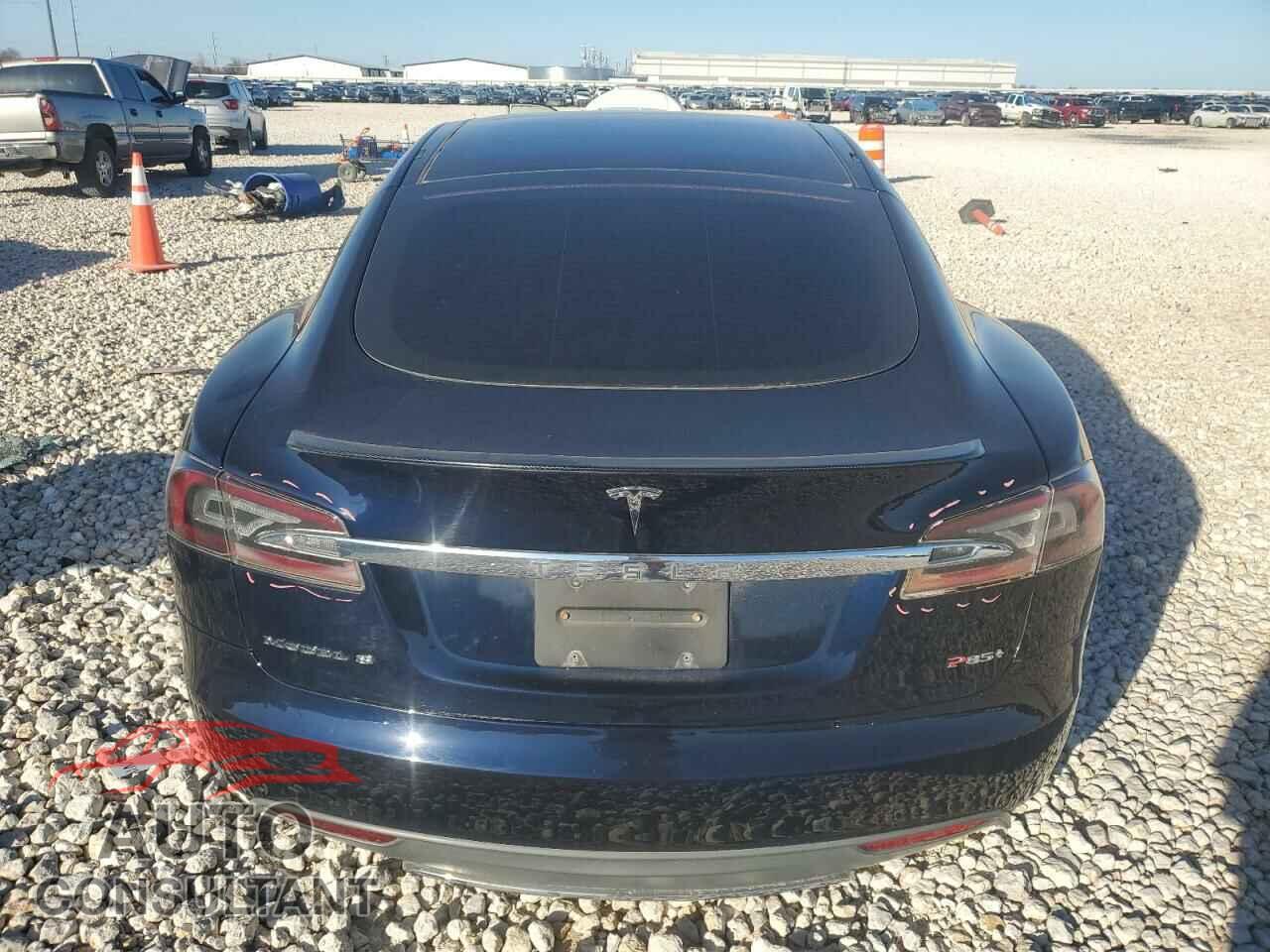 TESLA MODEL S 2013 - 5YJSA1DP4DFP16295