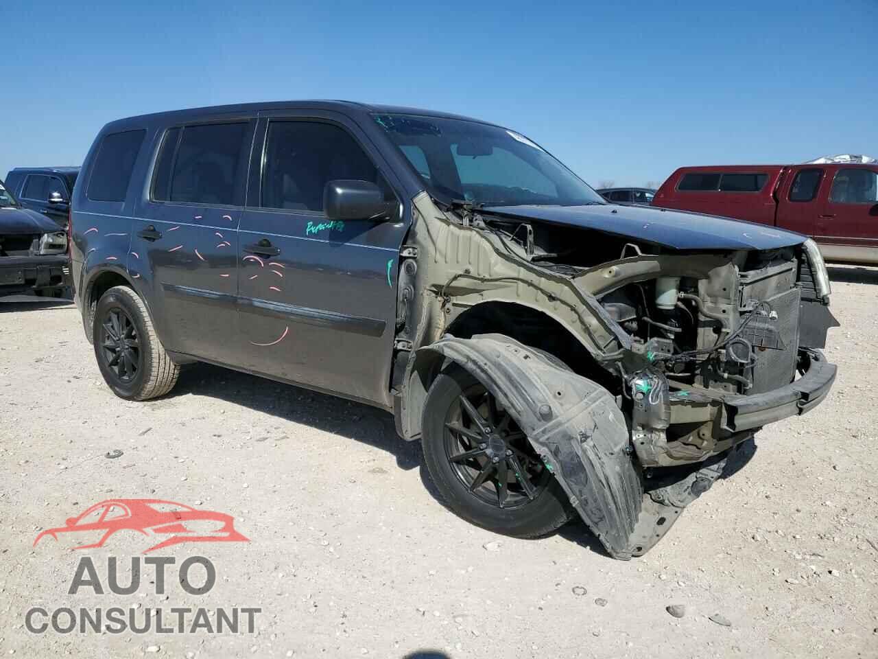 HONDA PILOT 2013 - 5FNYF3H26DB006479