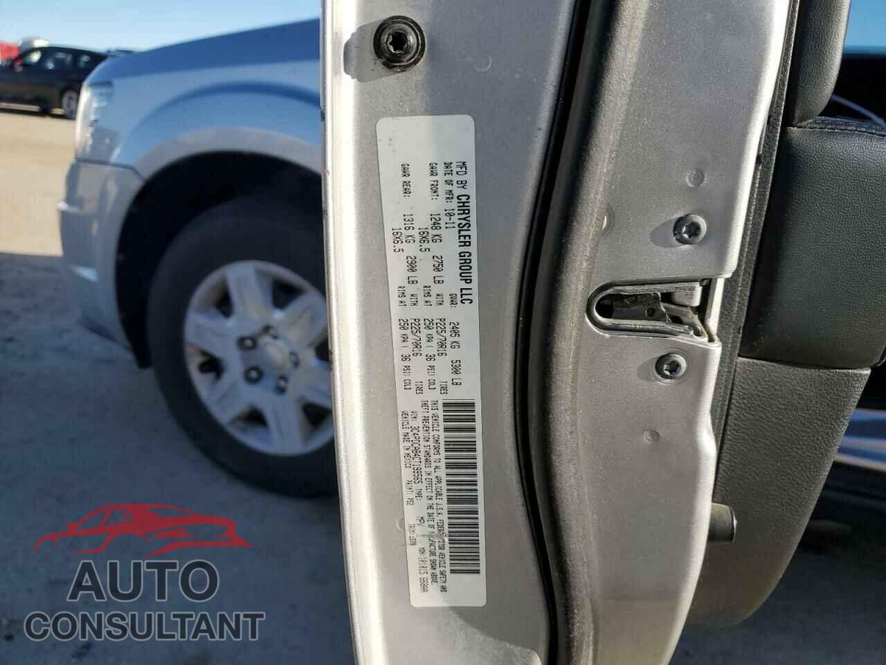 DODGE JOURNEY 2012 - 3C4PDCAB4CT199565