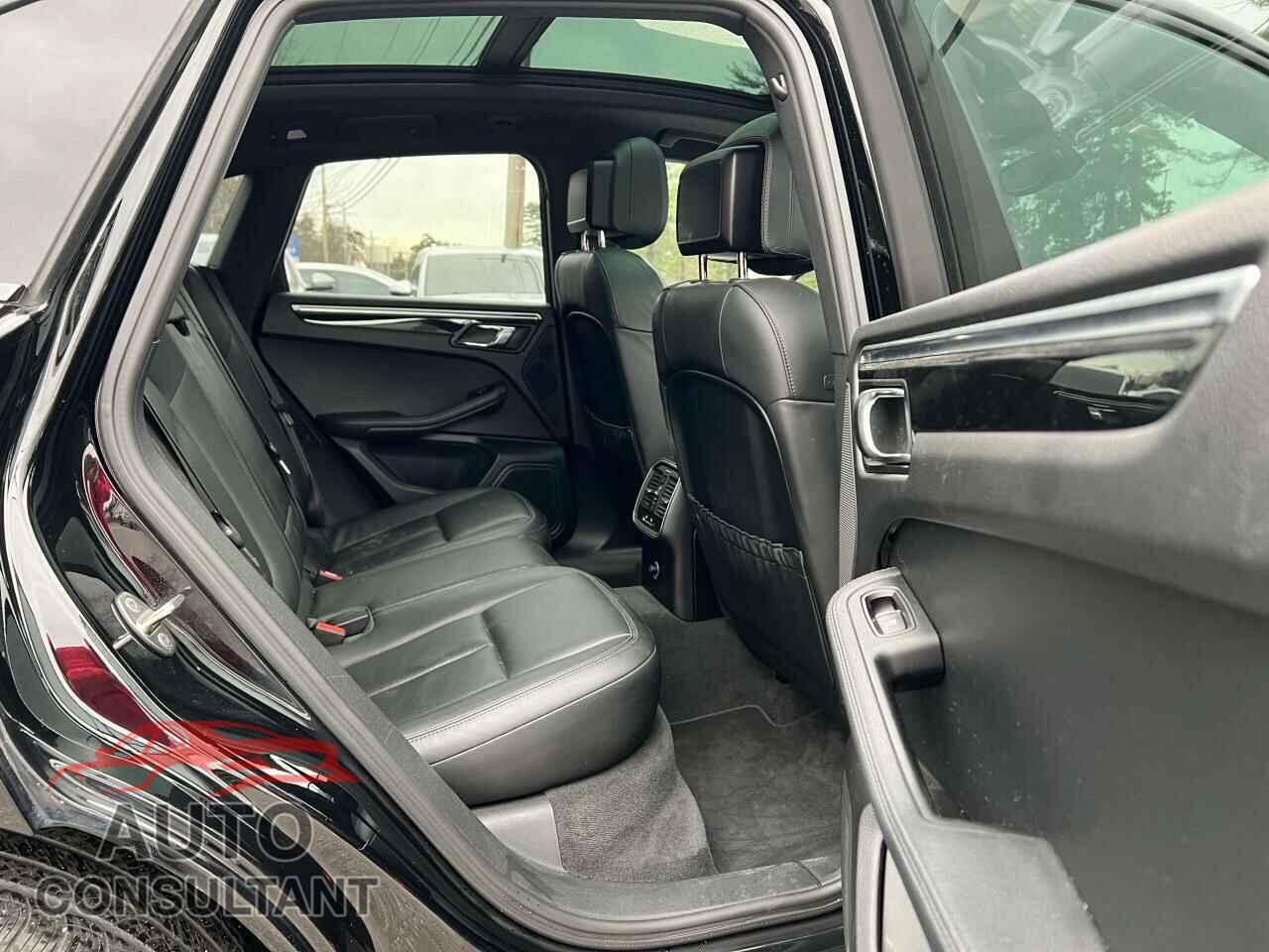 PORSCHE MACAN 2016 - WP1AB2A50GLB47866