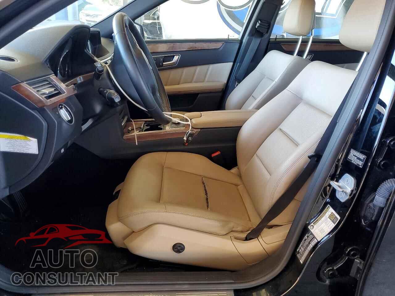 MERCEDES-BENZ E-CLASS 2012 - WDDHF5KB2CA537177