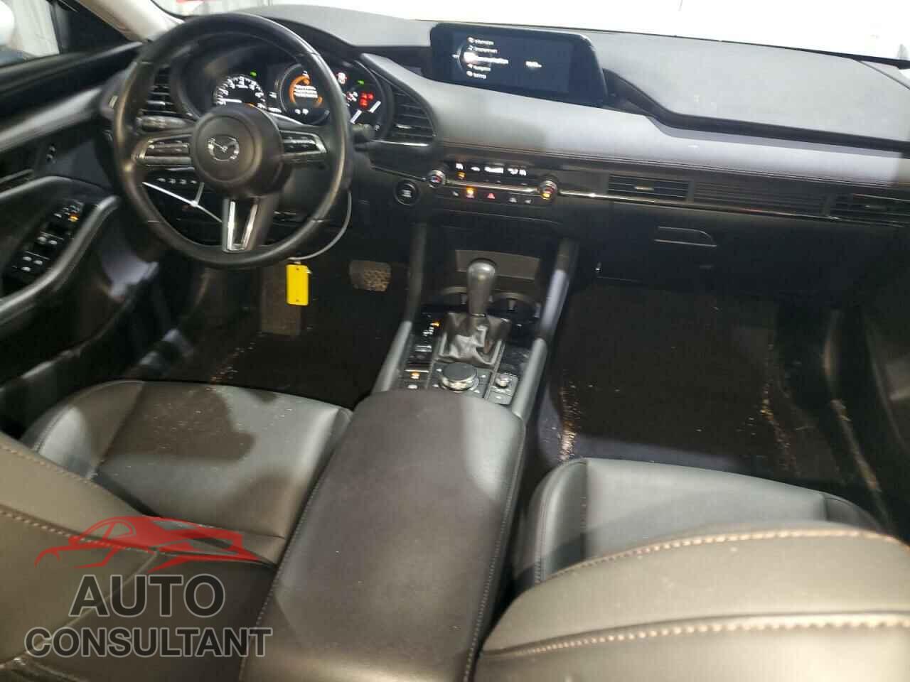 MAZDA 3 2023 - 3MZBPACM7PM366356