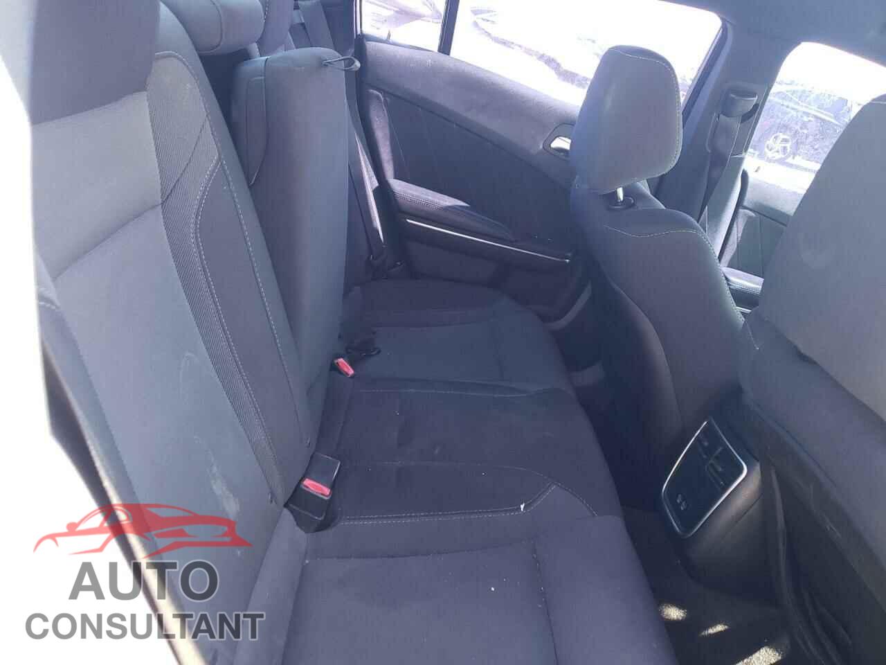 DODGE CHARGER 2018 - 2C3CDXCT2JH134087