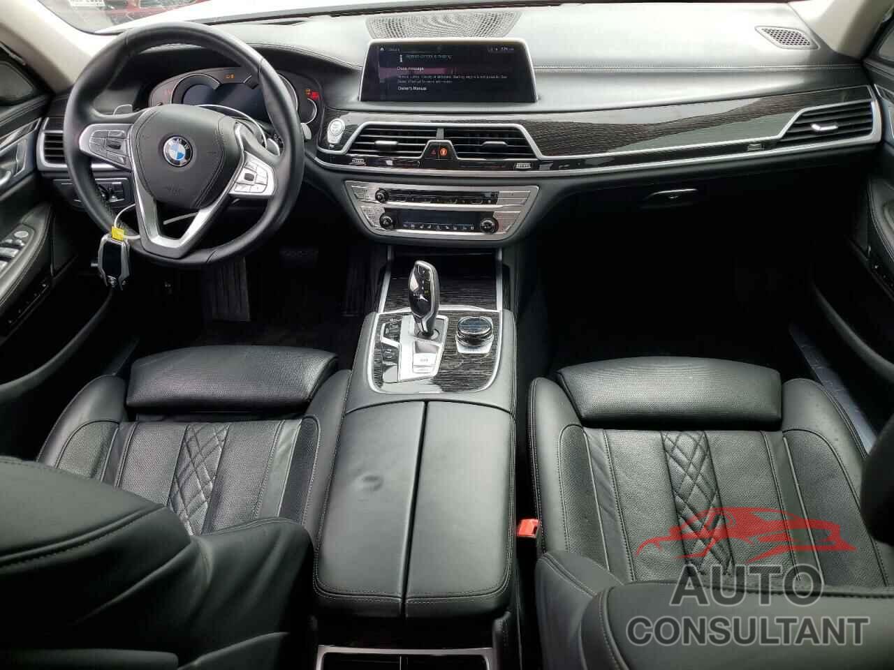 BMW 7 SERIES 2019 - WBA7F0C56KGM24181