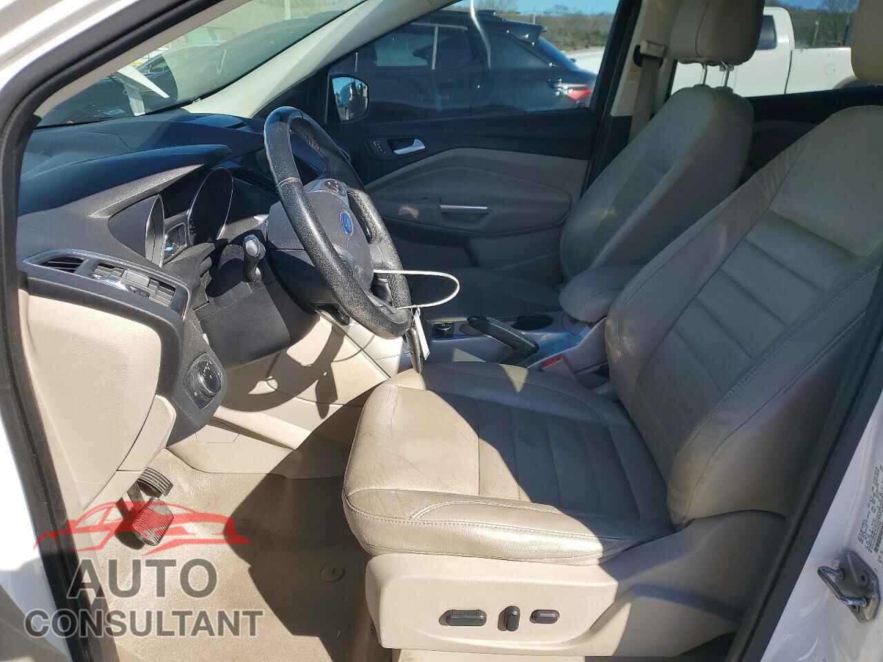 FORD ESCAPE 2013 - 1FMCU0H97DUD63782