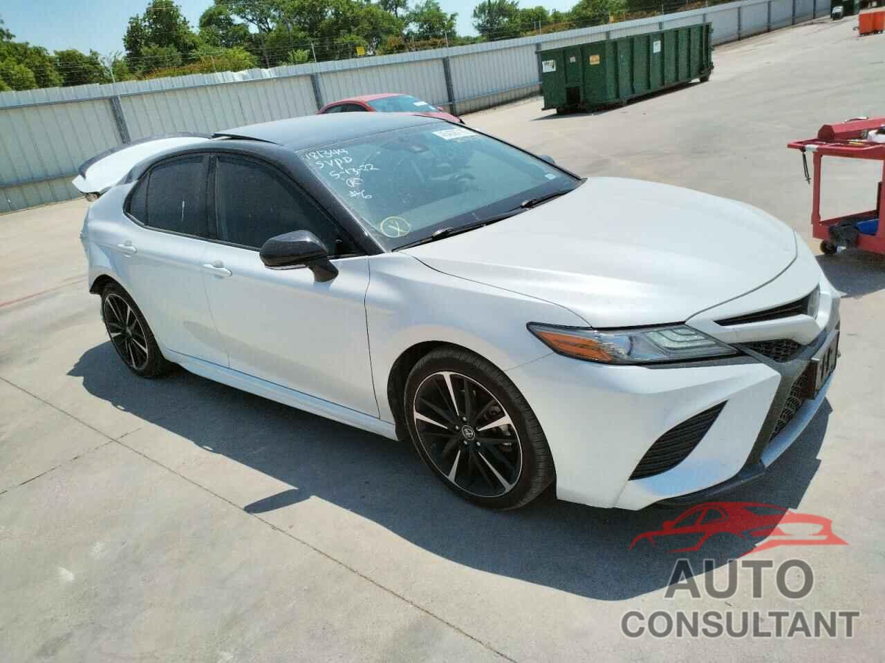 TOYOTA CAMRY 2019 - 4T1B61HK7KU203638
