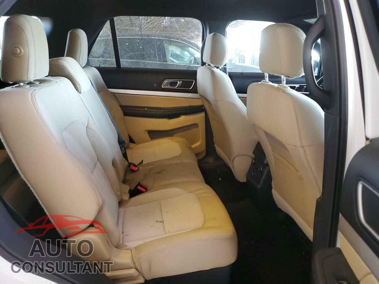 FORD EXPLORER 2017 - 1FM5K7D88HGD65663