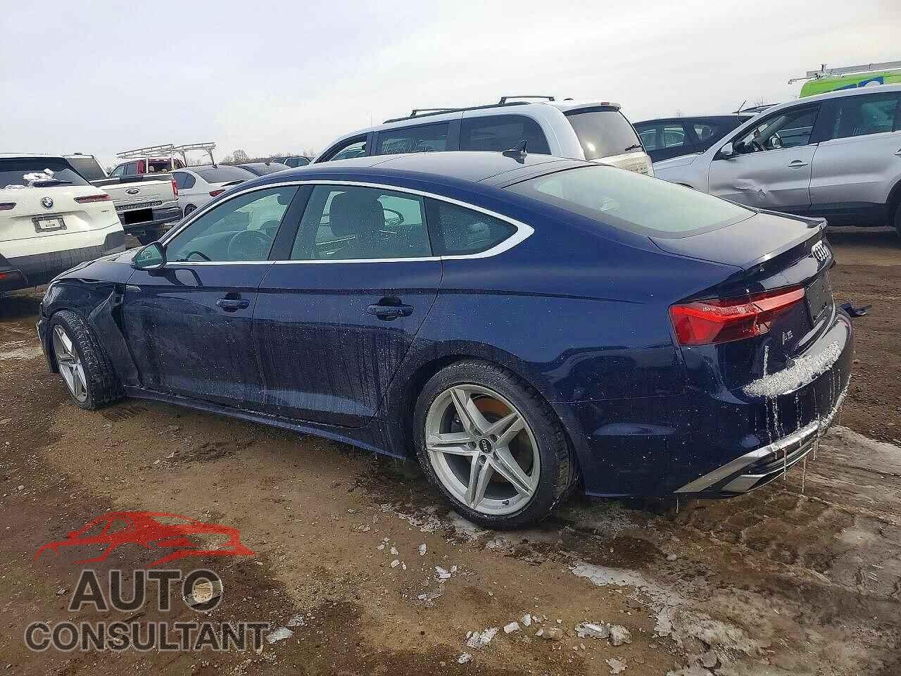 AUDI A5 2022 - WAUDACF59NA008325